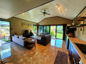 Hotels in Bang Mueang